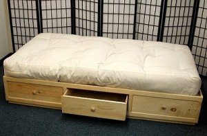 CAPTAIN'S BED