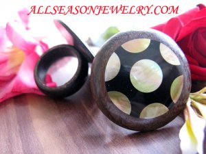Wood Shells Finger Ring Handmade Tropical Bali