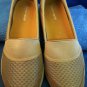 EASY SPIRIT SIZE 9M BEIGE SLIP ON COMFORT SHOES NEW NEVER WORN