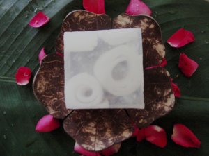 003 Natural Handmade Soap Coconut Square / 100g.