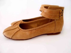 Muse leather ballet flats with cuff hand made in Bali by ELF