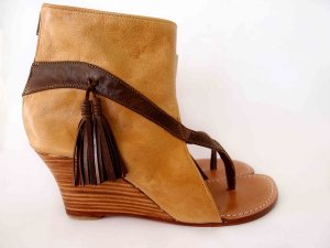 Simplicity leather wedges hand made in Bali by ELF