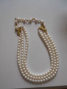 Pearl necklace