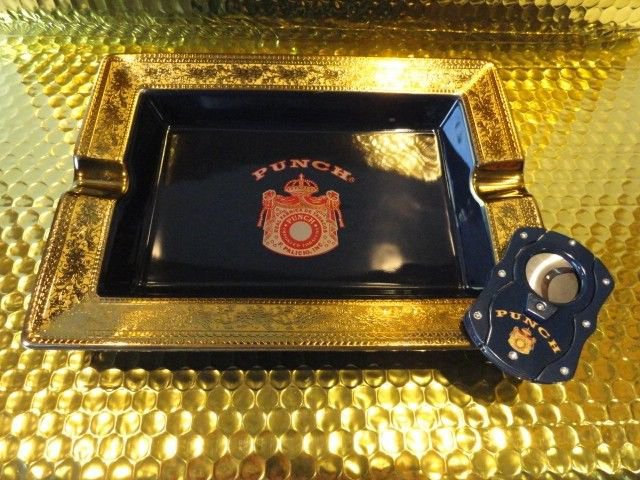 Punch ceramic blue and gold ashtray with cutter