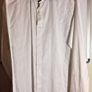 Robert Graham White Long Sleeved Button Down Casual Dress Shirt – Medium Robert Graham White Long Sleeved Button Down Casual Dress Shirt – Medium