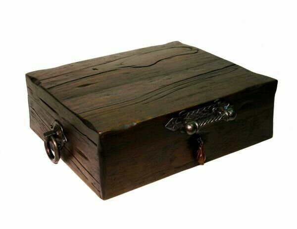 Brizard Hacienda Solid Wood Airflow Humidor 75 count