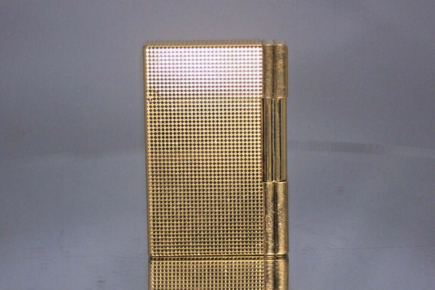 ST Dupont Gold Plated Diamond Pattern Gatsby Lighter