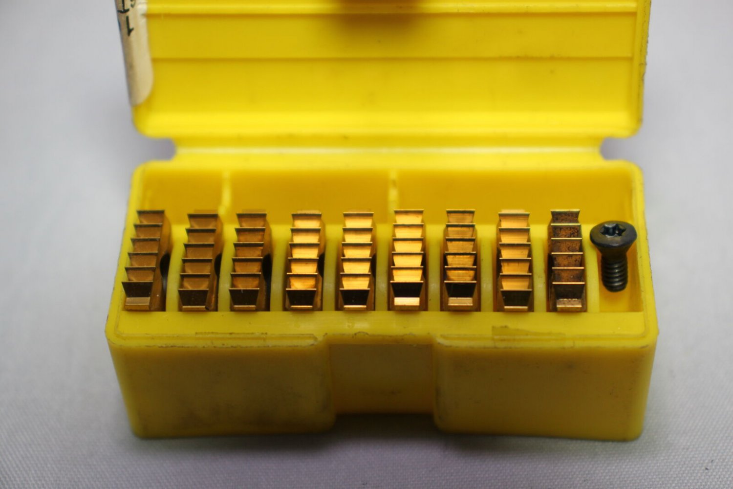 Assorted Carbide Inserts of partially filled boxes Kit 005