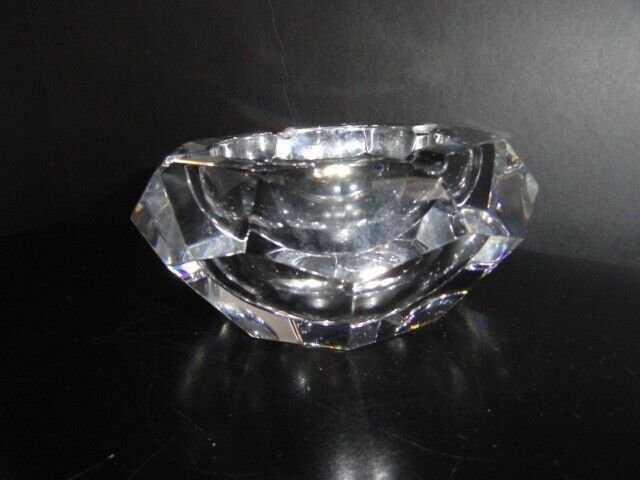 Baccarat Diamond Cut Crystal Ashtray  (France)  7" x 3"