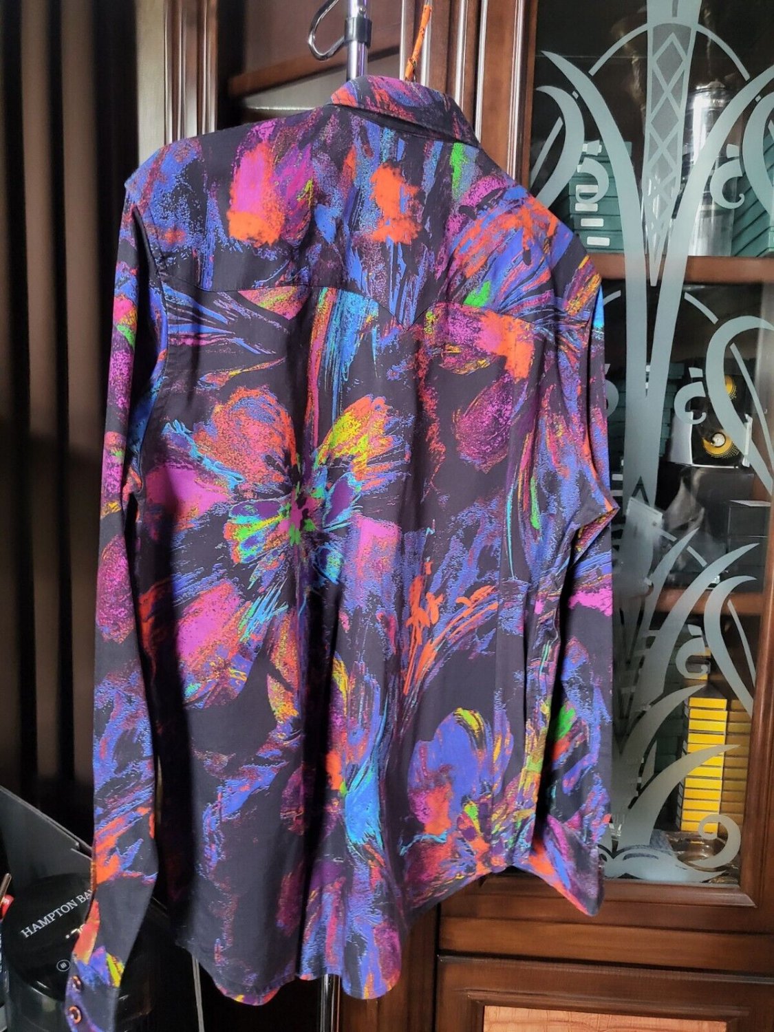 Robert Graham Limited Edition Cosmic Abstract Size Medium
