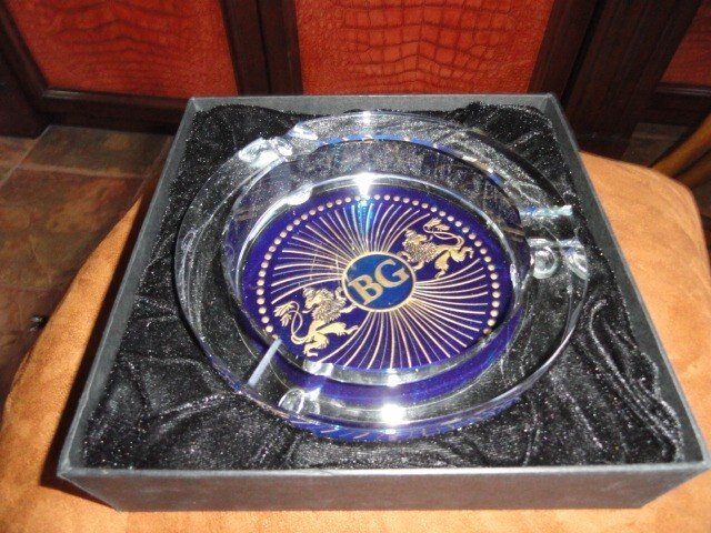 Heavy Glass Clear Ashtray  NIB