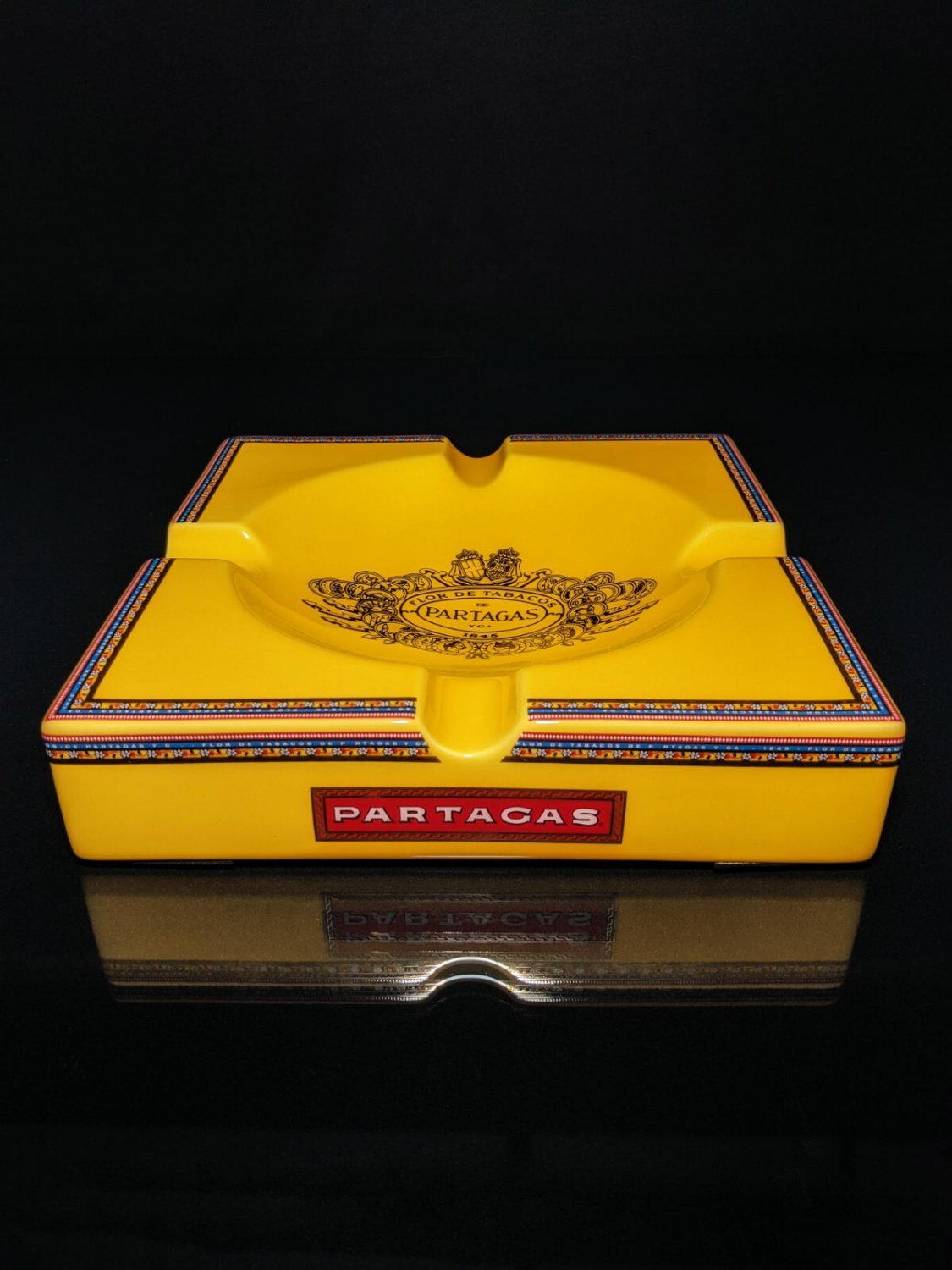 Large Cigar Ceramic Ashtray 10" New in the box