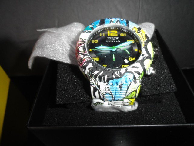 Invicta Graffiti Grand Pro Diver Watch 52mm NIB