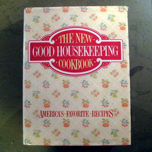 The New Good Housekeeping Cookbook Vintage 1986 First Edition HB with DC Hearst Books