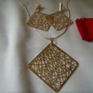 18 kt Gold Square Stud Earrings ,Chain and Pendant Set