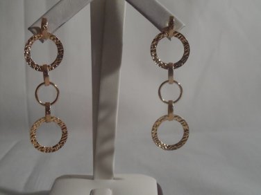 18 kt Gold Triple Circle Drop Stud Earrings