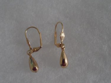 18 kt Gold Tear drop  Earrings