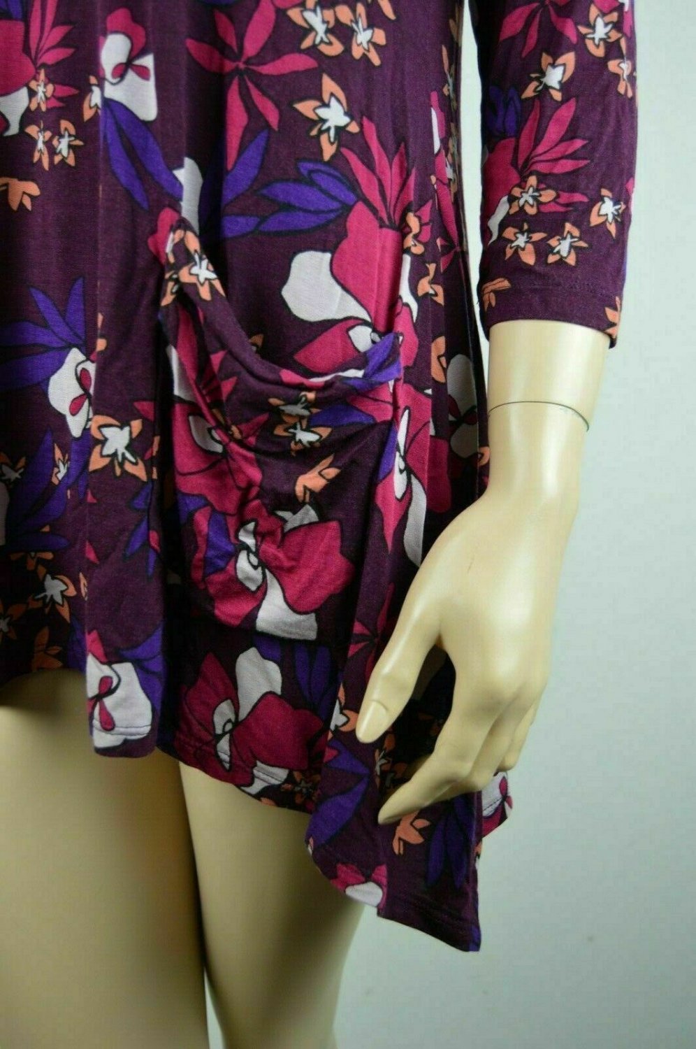 Logo Lori Goldstein Womens M Floral Printed Knit Top With Pockets 3 4