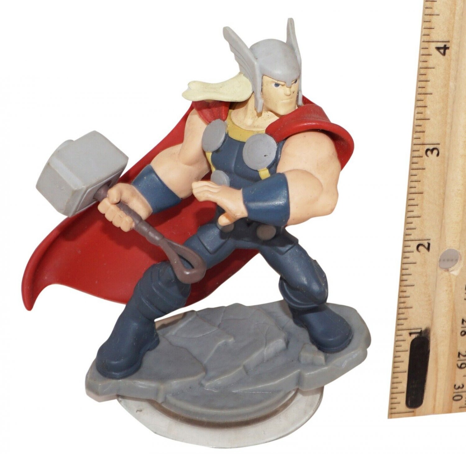 THOR MARVEL AVENGERS DISNEY INFINITY 2.0 TOY 4" FIGURE USED