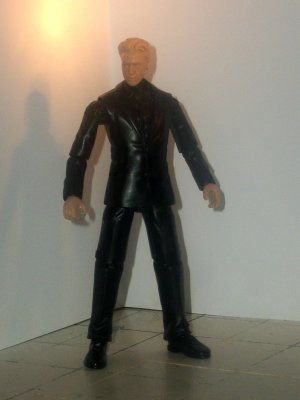 suit w/ tie