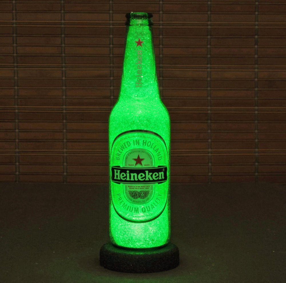 Heineken Beer 12 oz Night Light Table Lamp Green Crystal Glow Bar Man Cave Sign