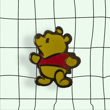 Disney Official Trading Enamel Pin Pin (Pooh v3)