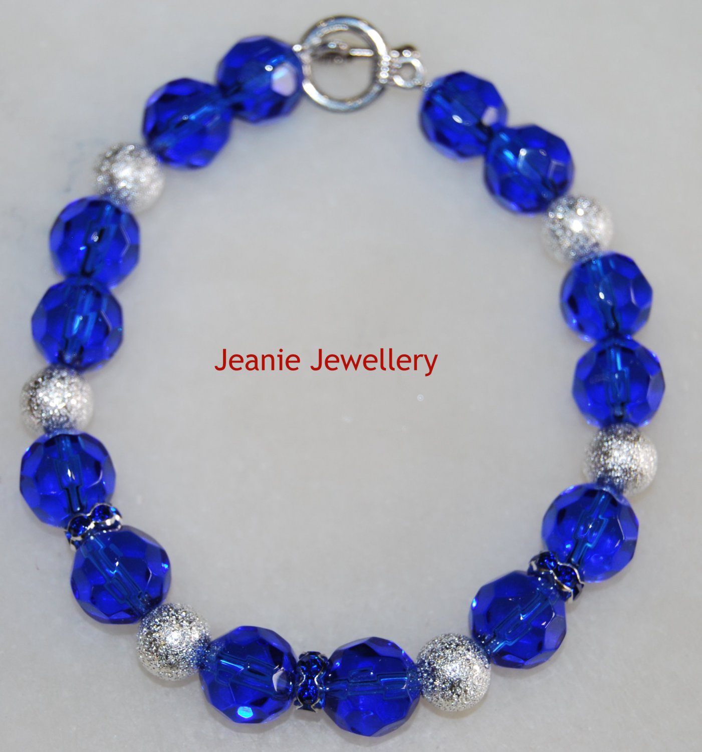 Blue Glass Bead Bracelet with Rhinestone