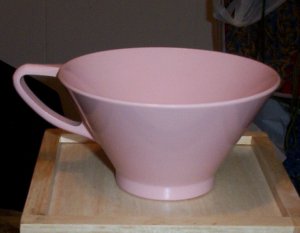 Vintage Plasticware Peach/Pink Tea Cups