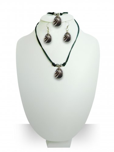 Handmade Natural Seashell Jewelry Set