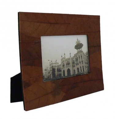 Handcrafted Natural Mahogany Leaves Picture FrameTwo-ways (4"&Atilde;�6" or 6"x4") With Stand
