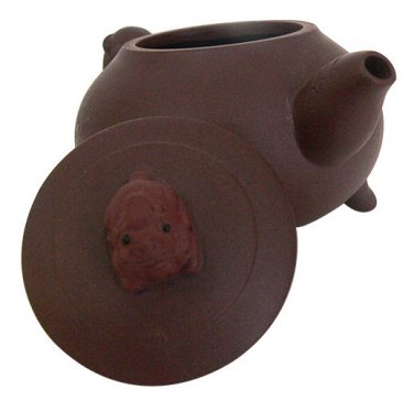 Vintage Hand-crafted Oriental Yixing Clay Teapot - Brooding Lion (7 oz)