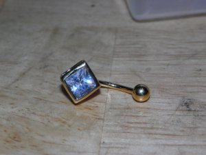 White CZ Square Navel 156