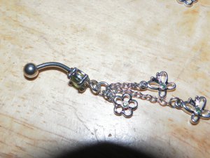 Gem Dangle 3 Charms Butterfly Green Navel 401