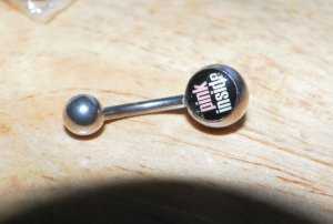 "Pink Inside" Navel Black 700
