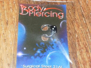 Black Dice Captive Bead 1602