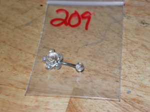 White Clear Rose Navel 209