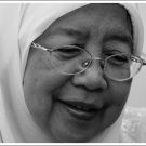 Old Muslim Asia Women Girl Image JPEG