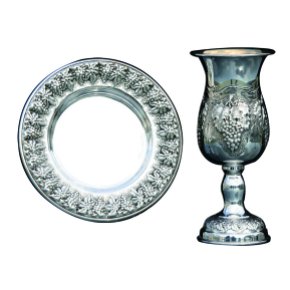 Silver Plated Curvy Kiddush Cup and Saucer Set &acirc;�� Grapevines