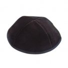 Kippah in German Velvet with 4 Parts (Medium)