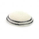 20 cm white knitted kippah with crocheted wave design