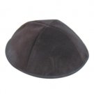 22 cm black kippah in plush velvet embroidered with four sections