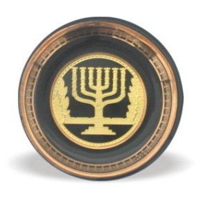 5.7 cm ceramic magnet with menorah