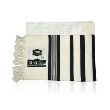 Wool Pe&acirc;��er Tallit with Black Stripes