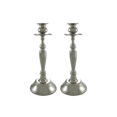 Shabbat Candlesticks with Traditional Design and Wide Round Base