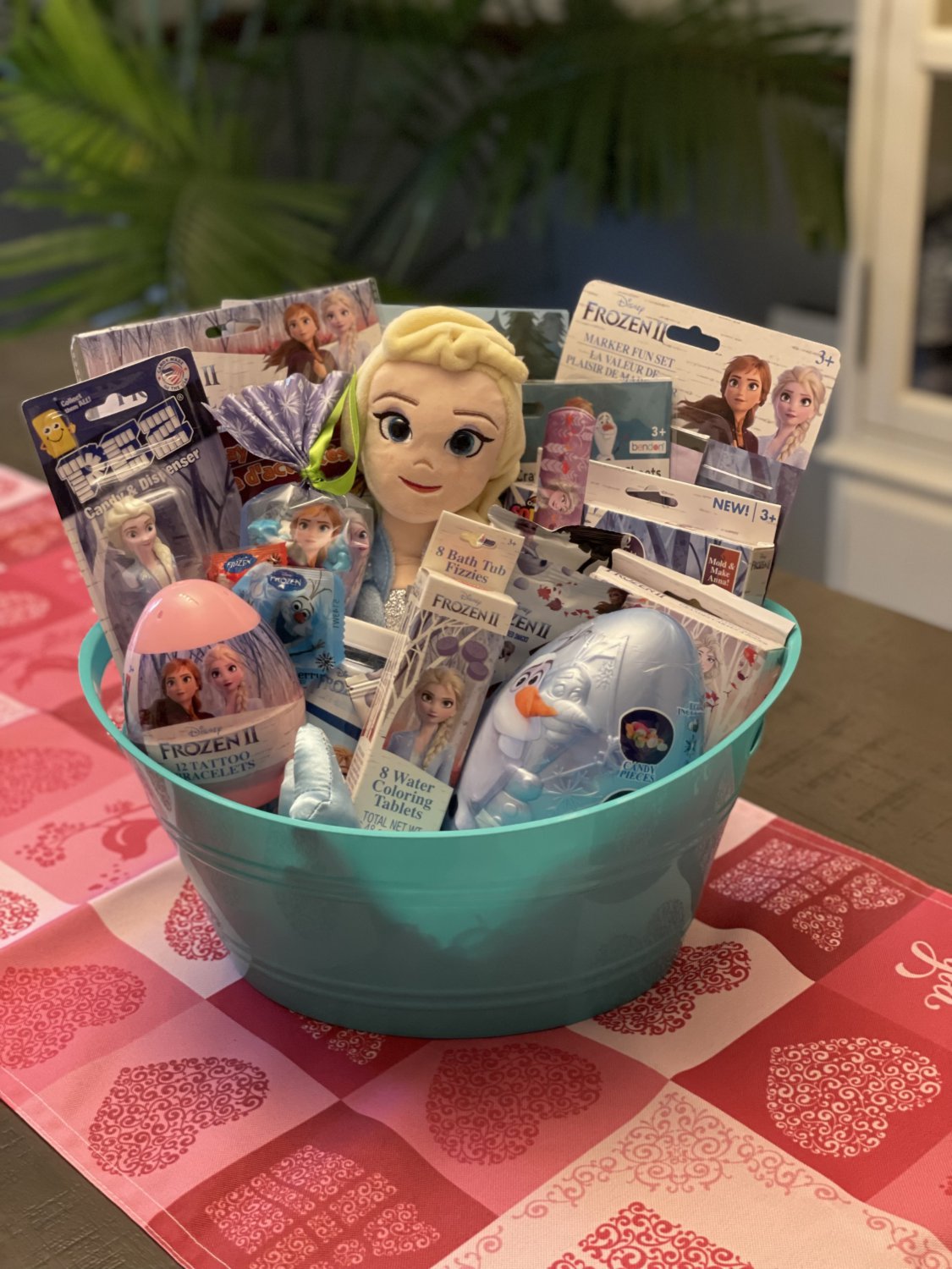 Disney Frozen Gift Basket