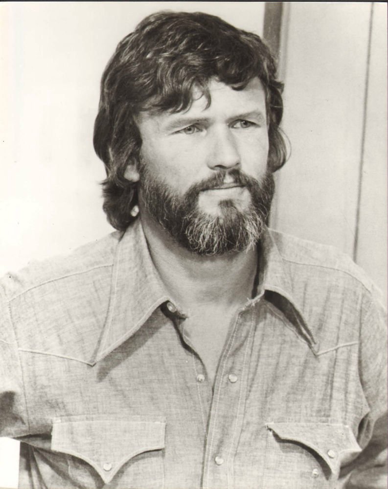 KRIS KRISTOFFERSON 8X10" B&W Photo Photograph