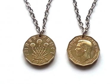 Necklace. 3d Threepence Coin. KG VI 1944.  30 Inch Chain
