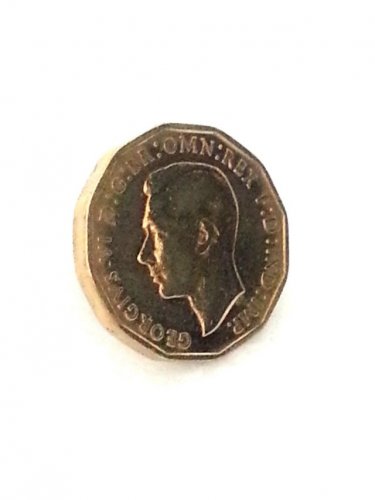 Pin Badge 3d Threepence Threepenny Bit. KG VI Head