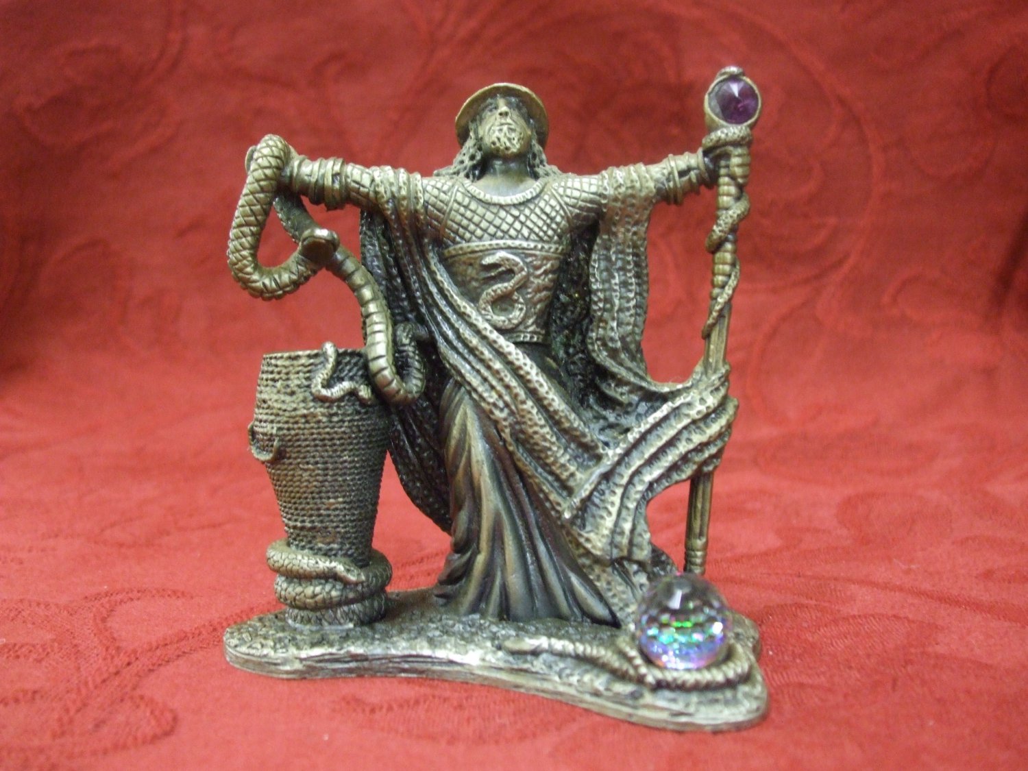Tudor Mint Myth and Magic -The Wizard Of The Serpents (8cm Tall)
