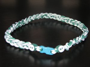 NEW YORK JETS   Titanium necklace 18"  3 ROPE